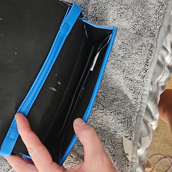 Small blue purse - Picture 3 of 7